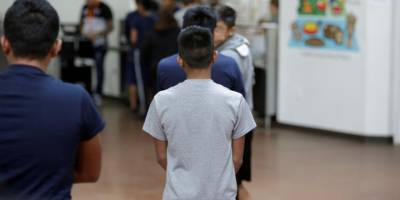 ABD'de mahkeme, Trump'ın yüz binlerce göçmenin yasal statüsünü iptal etme talebini reddetti