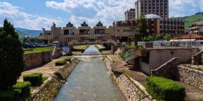 “Novi Pazar’ın içinden sakin sakin akan Raşka’nın dili olsa, neler anlatırdı kim bilir…”