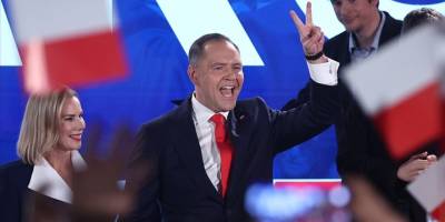 Polonya'da cumhurbaşkanı seçimini yüzde 50,9 ile Nawrocki kazandı