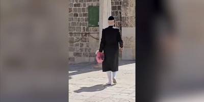 Fanatik Yahudiler, Kubbetü's-Sahra'ya plastik torbada kanlı et sokmaya çalıştı