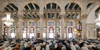 Suriye'de Esed rejiminin ardından ilk Kurban Bayramı namazı kılındı