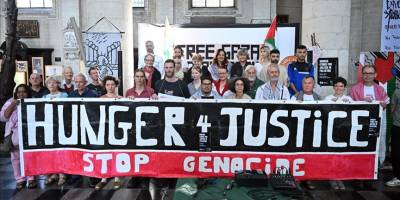 Brüksel'de bir kilisede Filistin için açlık grevi başlatıldı