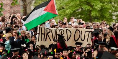 Trump, Harvard'a antisemitizm suçlamasıyla fon kesme tehdidinde bulundu