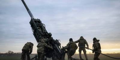 Pentagon Ukrayna'ya silah gönderimini askıya aldı