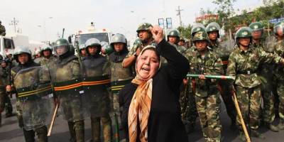 Çin rejiminin binlerce Uygur'u katlettiği Urumçi Katliamının 16'ncı yılı