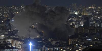 İşgalci İsrail, Lübnan'ın güneyine yoğun hava saldırıları düzenledi