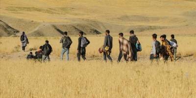 İsrail saldırıları sonrası İran’da Afgan göçmenlerin sınır dışı edilmesi hız kazandı