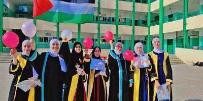 Arkadaşların “isimlere dönüştüğünde” gökyüzüne fısıldarsın