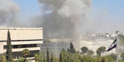 Katil İsrail’in Suriye’ye yönelik saldırıları sürüyor!