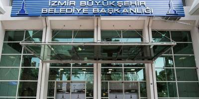 İzmir'de 100 sanıklı 'yolsuzluk' soruşturması