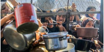 Açlıktan ölüyoruz