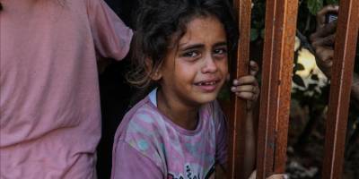 Soykırımcı İsrail 12'si çocuk 40 Filistinliyi daha katletti