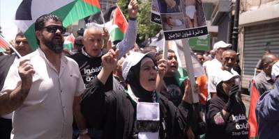 Batı Şeria'da binlerce Filistinli Gazze'deki soykırımı protesto etti