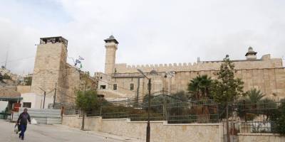 İşgalci İsrail ordusu, Harem-i İbrahim Camisi çalışanlarından 2 kişiyi yaraladı