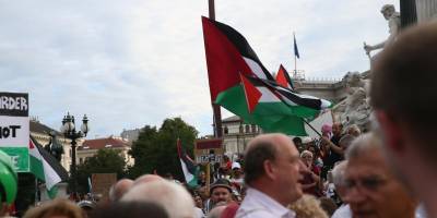 Avusturya'da İsrail'in yaptığı soykırım protesto edildi