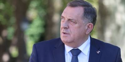 Bosna Hersek Merkez Seçim Komisyonu, Bosnalı Sırp lider Dodik'i görevden aldı