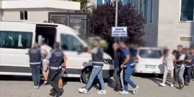 "Nitelikli dolandırıcılık şebekelerine" yönelik 31 ildeki operasyonlarda 102 şüpheli tutuklandı