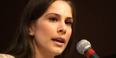 ABD’li gazeteci Ana Kasparian siyonistlere: Dünya sizden nefret ediyor