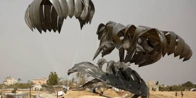 İsrail, insani yardımları çalan hırsız grupları himaye ediyor