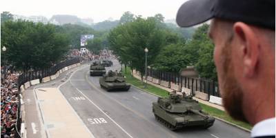 Trump'ın askeri geçit töreni ve ABD emperyalizmi