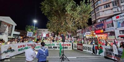 Bursa'da eller Gazze için duaya kalktı