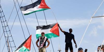 Küresel Sumud Filosu'na İtalya'dan katılacak tekneler Cenova'dan hareket etti