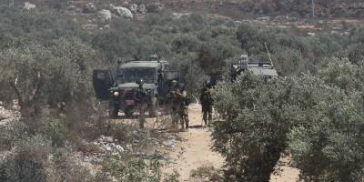 İşgalci İsrail, Batı Şeria'da Filistinlilere ait 455 dönümlük araziye el koydu