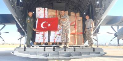 Türkiye, Afganistan'a 25 ton insani yardım gönderdi
