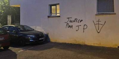 Fransa’da 3 günde 3 camiye saldırı düzenlendi