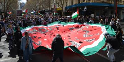 Avustralyalılar, 100 haftadır katil İsrail’i protesto ediyor