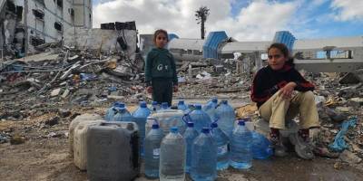 UNRWA: Gazze ile Cibaliya'dan göç eden binlerce Filistinli temiz suya erişimi olmayan çadırlarda yaşıyor