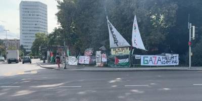 BM önünde çadır eylemi yapan Filistin destekçileri, Sumud Filosu'na koruma talep ediyor