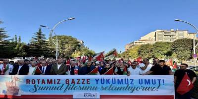 Çorum’da Sumud Filosu’na destek yürüyüşü!