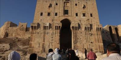 Restorasyonu tamamlanan Halep Kalesi ziyarete açıldı