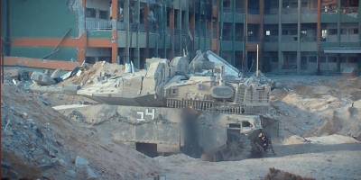 Kassam mücahitleri sıfır mesafeden işgalci katilleri itlaf ediyor