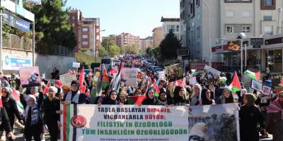 Başakşehir’de öğrencilerden Aksa Tufanı yürüyüşü