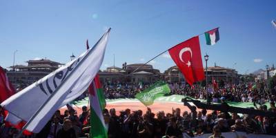 Konya'da Gazze için kararlılık yürüyüşü