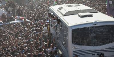 Hamas: Filistinli esirler her zaman önceliğimizdir