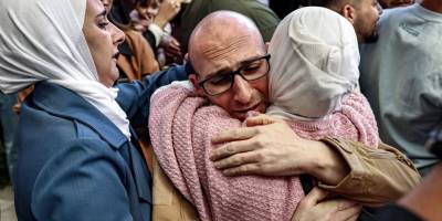 Batı medyası hala Filistinlilerin hayatlarından çok İsraillilerin hayatlarına öncelik veriyor