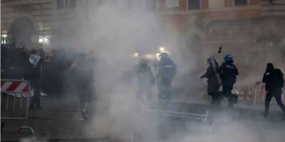 İtalya'da soykırımcılara karşı öfke patlaması