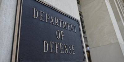 Pentagon'un yeni basın kurallarını reddeden gazeteciler, bakanlıktaki ofislerini boşaltıyor