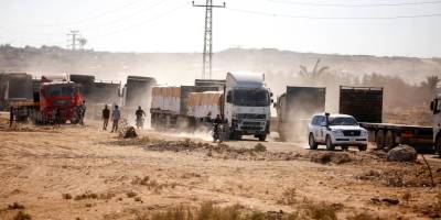 Gazze'deki hükümet: Gazze Şeridi'ne 15 Ekim'de sadece 480 yardım tırı girdi