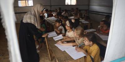 Soykırımcı İsrail, 20 bini aşkın öğrenci ile 1037 öğretmeni katletti