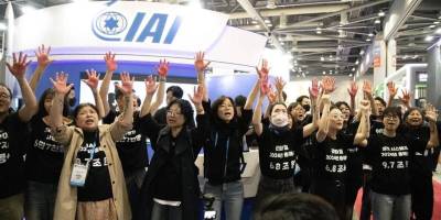 Seul'deki silah fuarında İsrail şirketlerine Filistin protestosu