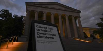 Bütçe anlaşmazlığının sürdüğü ABD'de hükümet hala kapalı