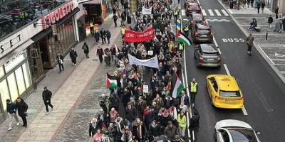 Stockholm’de Binler İsrail’in zulmüne karşı yürüdü: ‘Sonsuza kadar Filistin’