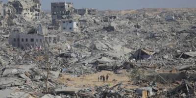 Siyonist savunma bakanı Katz, Gazze’de kontrol bölgelerinde yıkıma devam talimatı verdi