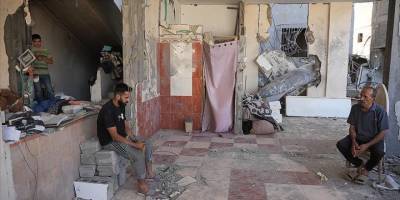 Patlamaya hazır bombalı evde yaşamaktan başka çareleri yok