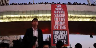 Kudüs, askere alınmaya karşı düzenlenen ultra-Ortodoks gösterisine tanık oldu