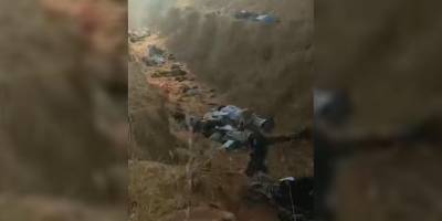 Sudan'da BAE destekli HDK milisleri cesetleri yakıyor